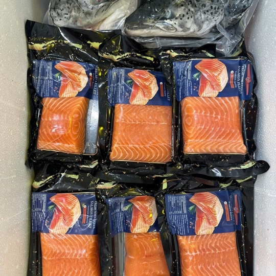 Cá hồi Nguyên con 