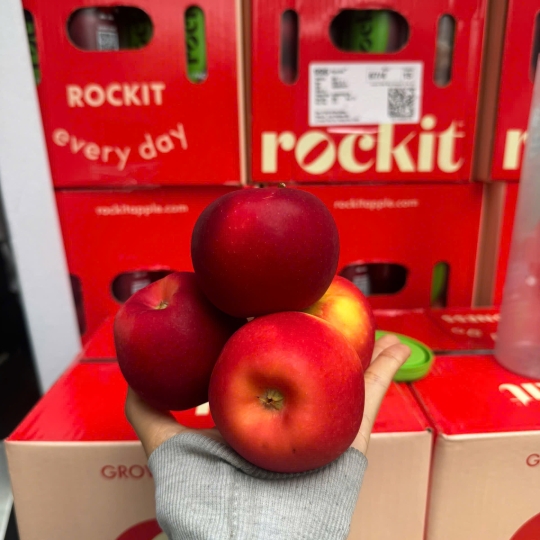 Táo rockit 